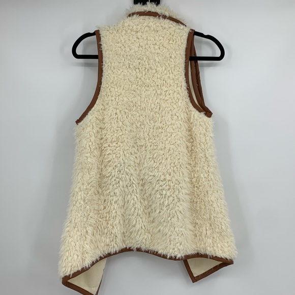 TCEC Faux Fur Vest Womens Small Sherpa Cozy soft - Picture 3 of 7